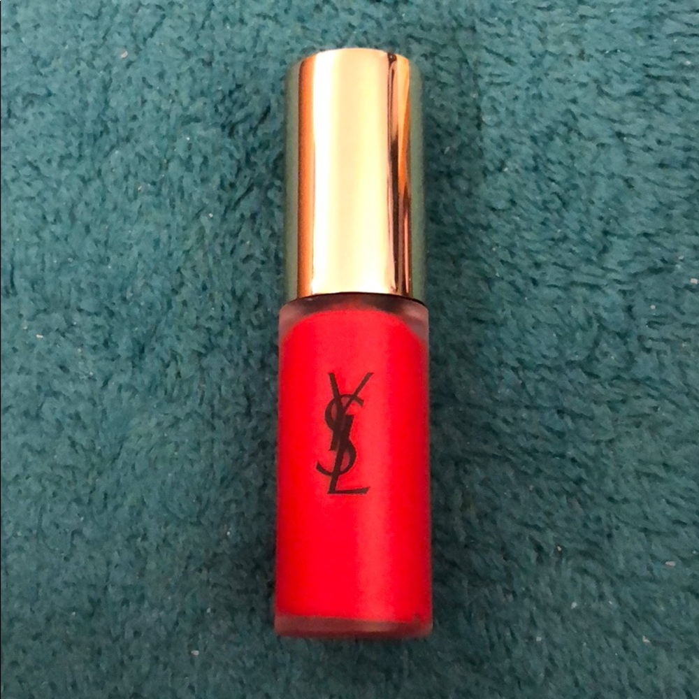 YSL Tatouage Couture Liquid Matte Lip Stain #01